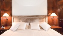 Yacht LAS BRISAS -  Master Cabin